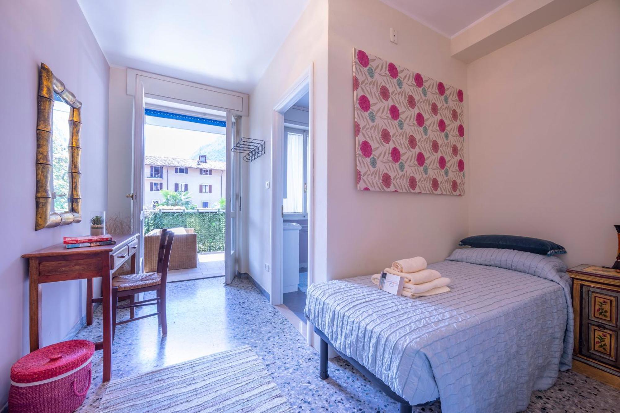 Riva Dante Apartment - Happy Rentals Екстер'єр фото